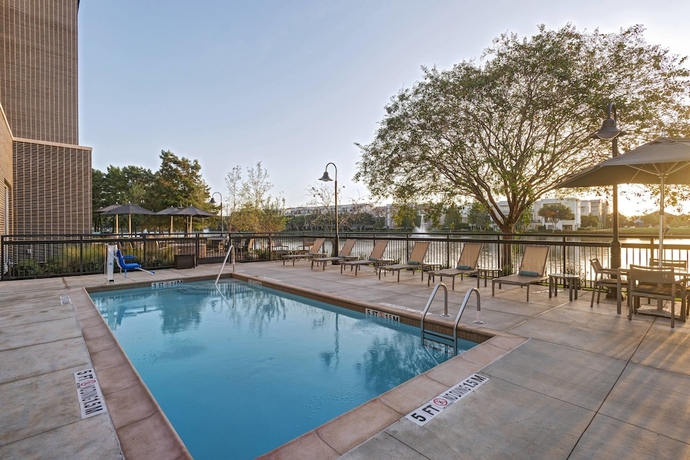 Imagen de la piscina del Hotel Courtyard By Marriott Houston Sugar Land/lake Pointe. Foto 19
