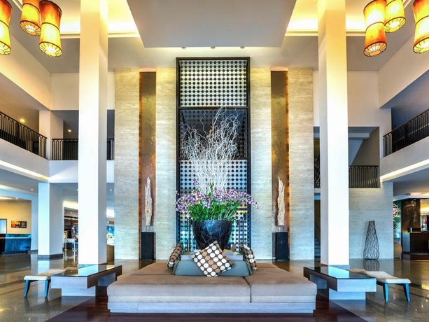 Imagen general del Hotel Courtyard By Marriott Hua Hin at Cha Am Beach. Foto 2