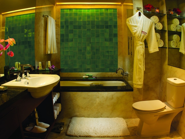 Imagen de la habitación del Hotel Courtyard By Marriott Hyderabad. Foto 8