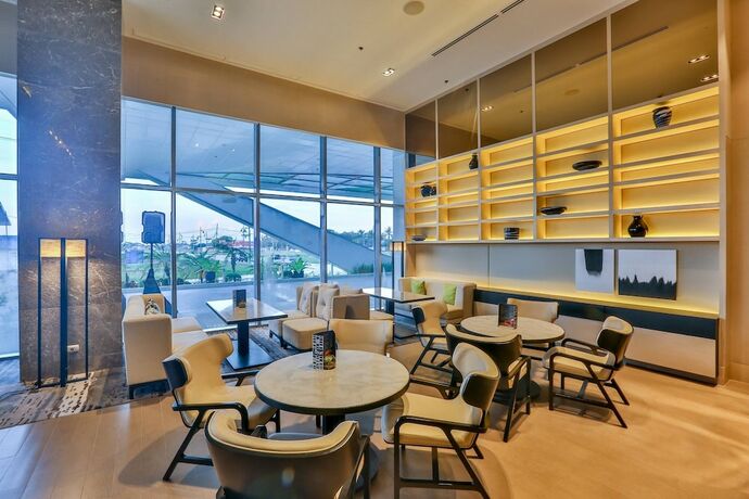 Imagen general del Hotel Courtyard By Marriott Iloilo. Foto 10
