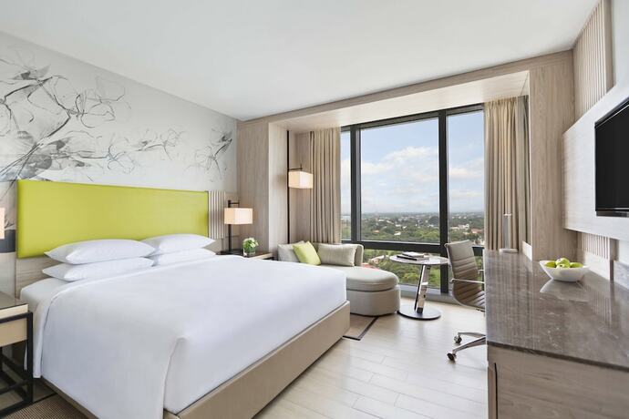 Imagen de la habitación del Hotel Courtyard By Marriott Iloilo. Foto 19