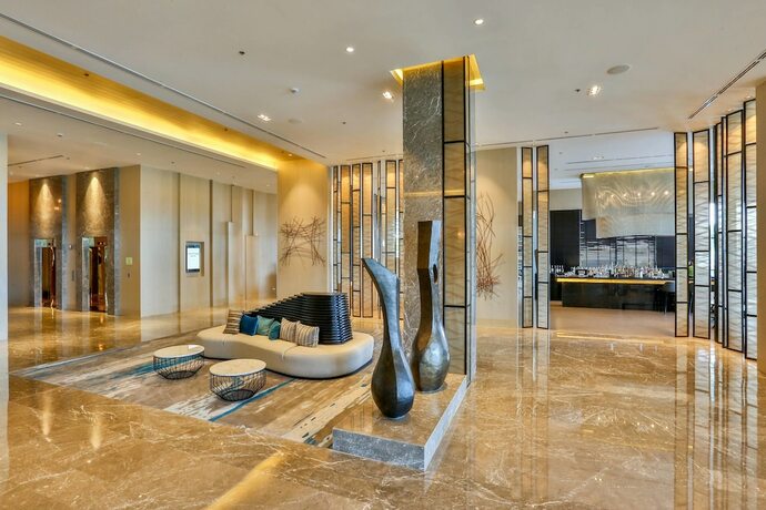 Imagen de los interiores del Hotel Courtyard By Marriott Iloilo. Foto 40