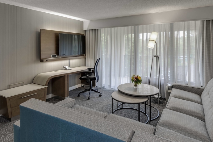 Imagen de la habitación del Hotel Courtyard By Marriott In Portsmouth. Foto 10