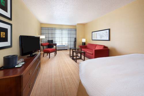 Imagen de la habitación del Hotel Courtyard By Marriott Indianapolis At The Capitol. Foto 7