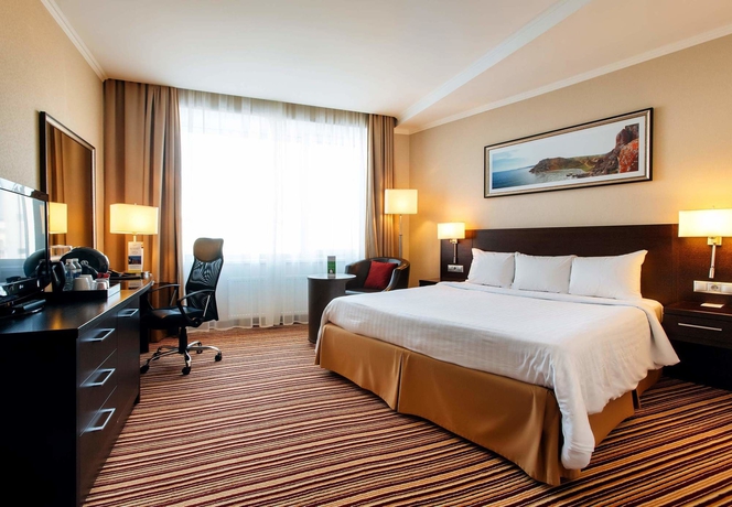 Imagen de la habitación del Hotel Courtyard By Marriott Irkutsk City Center. Foto 5