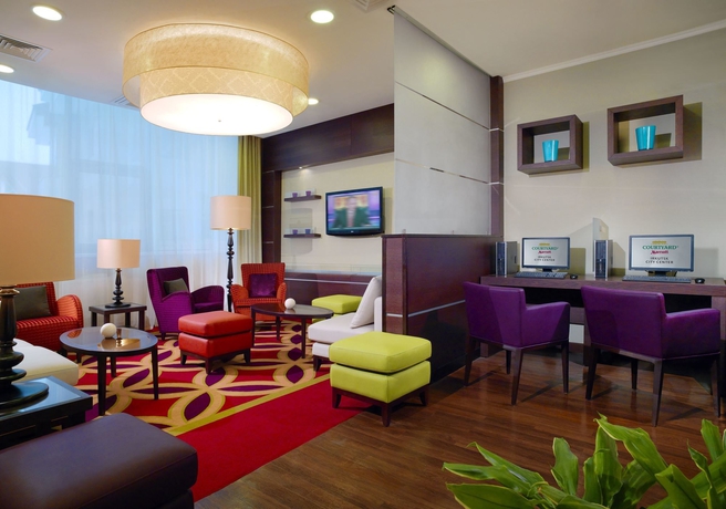 Imagen de los interiores del Hotel Courtyard By Marriott Irkutsk City Center. Foto 16