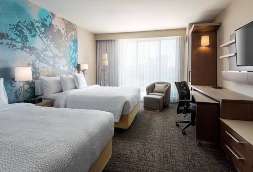 Imagen de la habitación del Hotel Courtyard By Marriott Irvine Spectrum. Foto 3