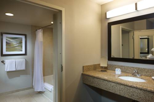 Imagen de la habitación del Hotel Courtyard By Marriott Jackson, Jackson. Foto 3