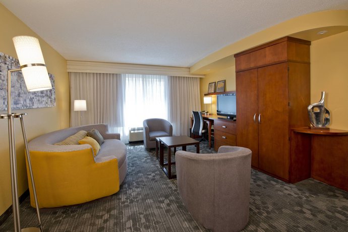 Imagen de la habitación del Hotel Courtyard By Marriott Jacksonville Flagler Center. Foto 7