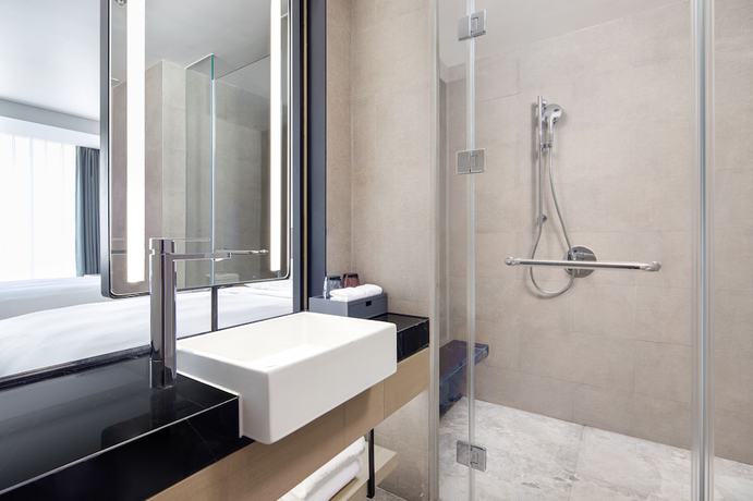 Imagen de la habitación del Hotel Courtyard By Marriott Jiangyin. Foto 2