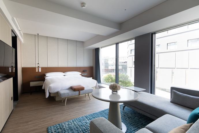 Imagen de la habitación del Hotel Courtyard By Marriott Jiangyin. Foto 4