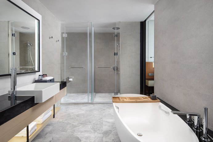Imagen de la habitación del Hotel Courtyard By Marriott Jiangyin. Foto 6