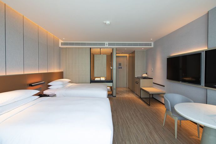 Imagen de la habitación del Hotel Courtyard By Marriott Jiangyin. Foto 7
