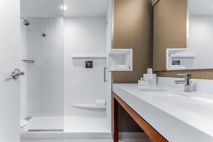 Imagen de la habitación del Hotel Courtyard By Marriott Jonesboro. Foto 13