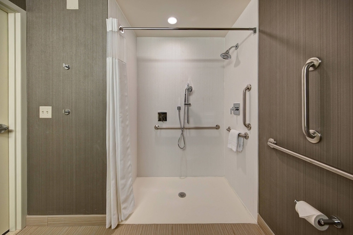 Imagen de la habitación del Hotel Courtyard By Marriott Kansas City Downtown/convention Center. Foto 15