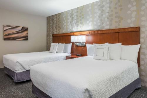 Imagen de la habitación del Hotel Courtyard By Marriott Knoxville Cedar Bluff. Foto 12