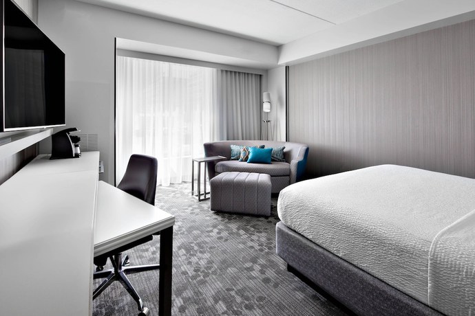 Imagen del bar/restaurante del Hotel Courtyard By Marriott Knoxville Downtown. Foto 5