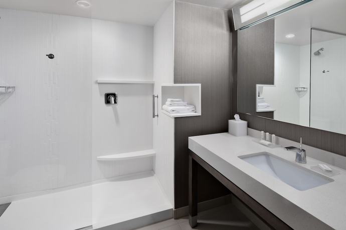 Imagen de la habitación del Hotel Courtyard By Marriott Knoxville Downtown. Foto 8