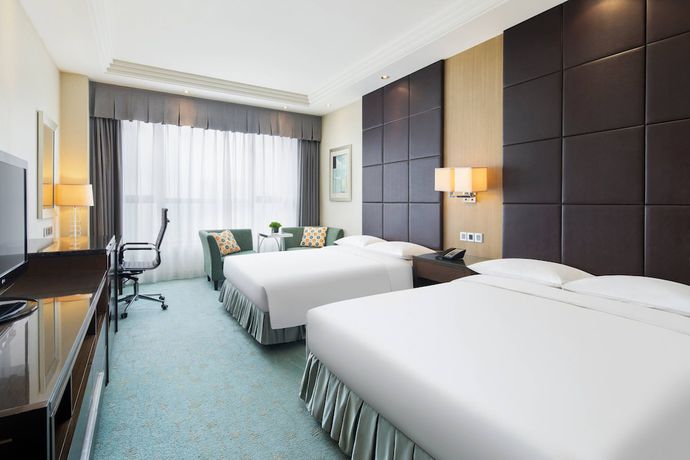 Imagen de la habitación del Hotel Courtyard By Marriott Kunshan. Foto 9