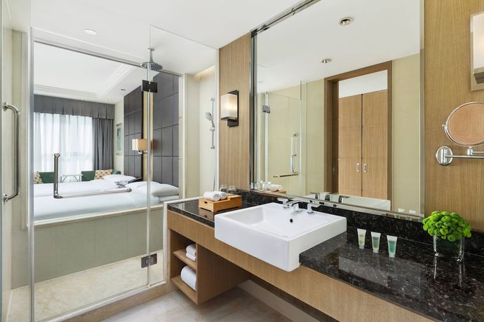 Imagen de la habitación del Hotel Courtyard By Marriott Kunshan. Foto 10