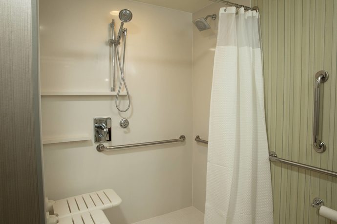 Imagen de la habitación del Hotel Courtyard By Marriott Lafayette. Foto 5