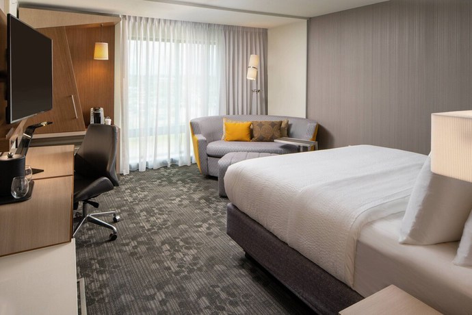 Imagen de la habitación del Hotel Courtyard By Marriott Lafayette South. Foto 6