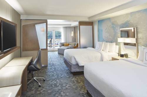 Imagen de la habitación del Hotel Courtyard By Marriott Lake George. Foto 6