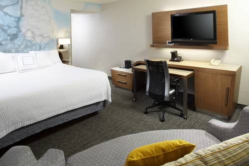 Imagen de la habitación del Hotel Courtyard By Marriott Lansing. Foto 3