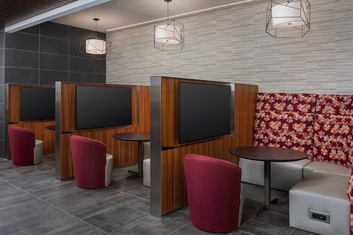 Imagen del bar/restaurante del Hotel Courtyard By Marriott Las Cruces At Nmsu. Foto 3