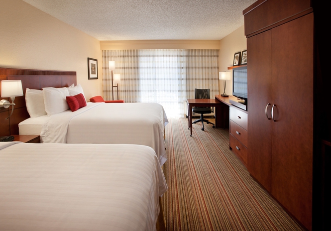 Imagen de la habitación del Hotel Courtyard By Marriott Las Vegas Convention Center. Foto 8