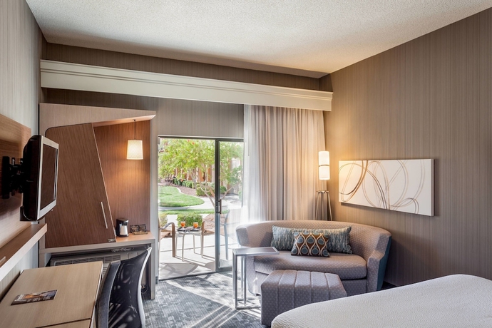 Imagen de la habitación del Hotel Courtyard By Marriott Las Vegas Henderson/green Valley. Foto 11