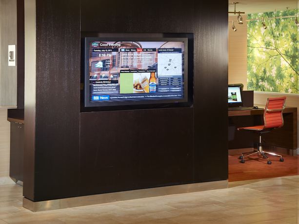 Imagen de los interiores del Hotel Courtyard By Marriott Lexington North. Foto 17