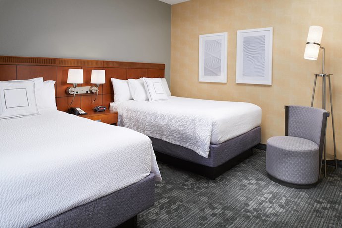 Imagen de la habitación del Hotel Courtyard By Marriott Lexington North. Foto 10