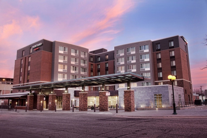 Imagen general del Hotel Courtyard By Marriott Lincoln Downtown. Foto 1