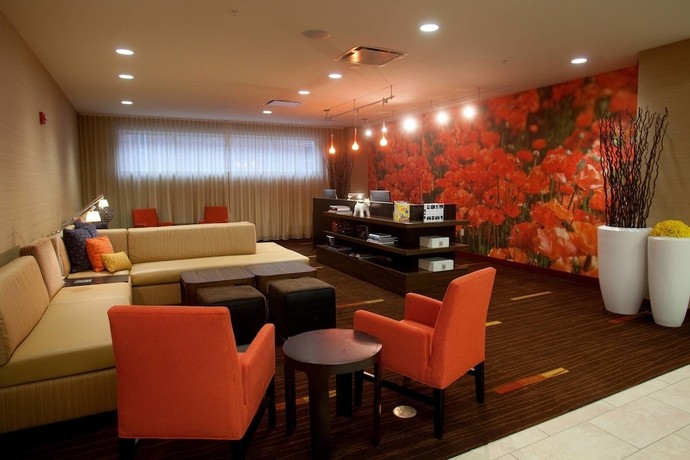 Imagen de los interiores del Hotel Courtyard By Marriott Lincoln Downtown. Foto 14