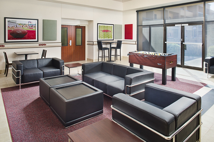 Imagen de los interiores del Hotel Courtyard By Marriott Little Rock West. Foto 4