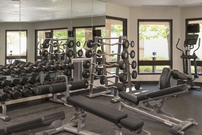 Imagen de los interiores del Hotel Courtyard By Marriott Livermore. Foto 16