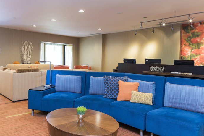 Imagen de los interiores del Hotel Courtyard By Marriott Livermore. Foto 19