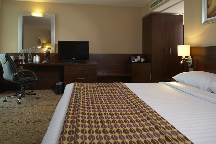 Imagen de la habitación del Hotel Courtyard By Marriott London Gatwick Airport. Foto 4