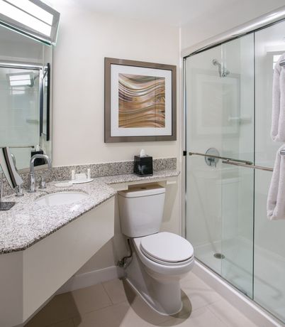 Imagen de la habitación del Hotel Courtyard By Marriott Long Beach Downtown. Foto 7