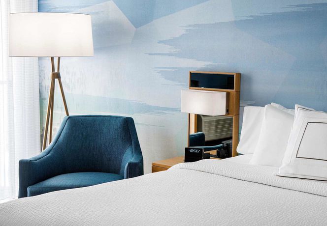 Imagen de los interiores del Hotel Courtyard By Marriott Long Beach Downtown. Foto 15