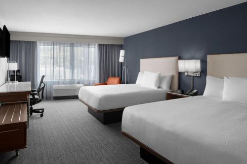 Imagen de la habitación del Hotel Courtyard By Marriott Los Angeles Burbank Airport. Foto 16