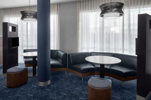 Imagen general del Hotel Courtyard By Marriott Los Angeles Burbank Airport. Foto 3