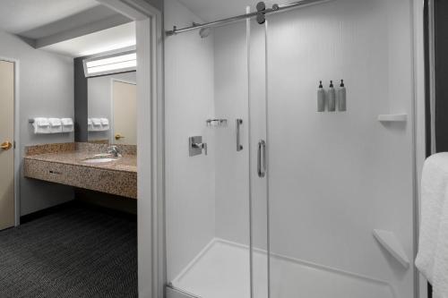 Imagen general del Hotel Courtyard By Marriott Los Angeles Burbank Airport. Foto 8