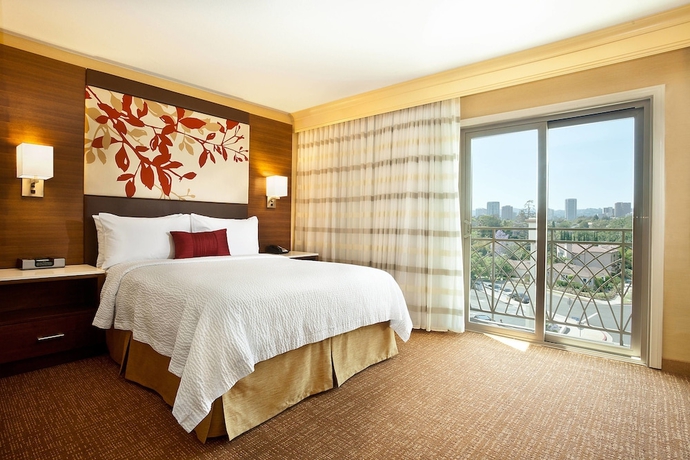 Imagen de la habitación del Hotel Courtyard By Marriott Los Angeles Century City/beverly Hills. Foto 6