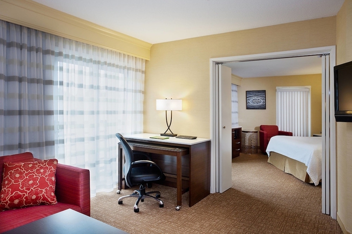 Imagen de la habitación del Hotel Courtyard By Marriott Los Angeles Century City/beverly Hills. Foto 13