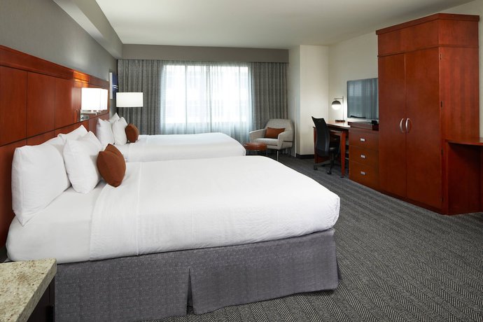 Imagen de la habitación del Hotel Courtyard By Marriott Los Angeles Lax/century Boulevard. Foto 5