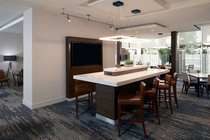 Imagen de los interiores del Hotel Courtyard By Marriott Los Angeles Lax/century Boulevard. Foto 17