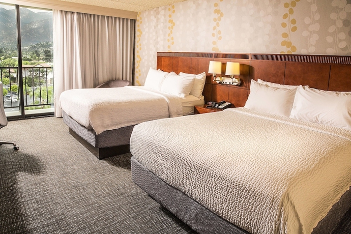 Imagen de la habitación del Hotel Courtyard By Marriott Los Angeles Pasadena/monrovia. Foto 13