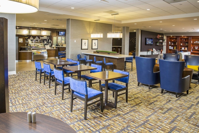 Imagen del bar/restaurante del Hotel Courtyard By Marriott Los Angeles Pasadena/monrovia. Foto 4